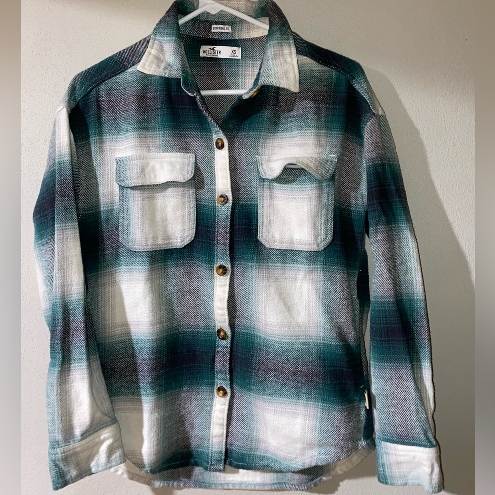 Hollister Boyfriend Fit Flannel